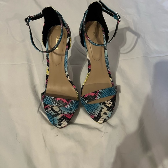 Colorful Snake Skin Heel - Picture 8 of 8